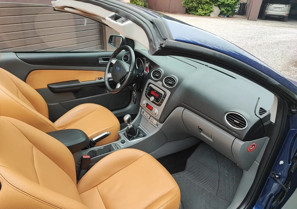 Ford Focus cena 20999 przebieg: 216000, rok produkcji 2008 z Piwniczna-Zdrój małe 211